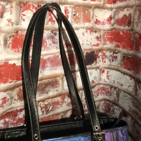 STUNNING Authentic Coach Metallic Purple & Blue Leather Handbag Tote - Picture 3 of 13